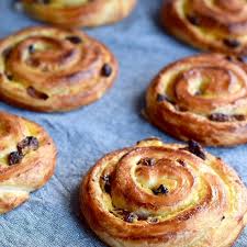 Pains Aux Raisins Koffiebroodjes Krentenbollen Recept Voedsel Ideeen Frans Eten