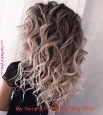 Layers can also mean less time styling, better movement, and an accentuated shape. Perfekte Frisur Zustimmen Comment Fashion Boom Credit Afashion Comment Credit F Hair Styles Balayage Hair Hair Color Highlights