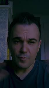 Frankie Muniz’s New AI Thriller Will Make You Detest ChatGPT, Filmmaker  Robert Rippberger has something important to say about AI in the  techno-thriller Renner, starring Malcolm in the Middle's ...