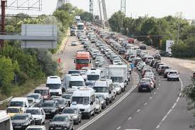 Autostrada a2), also known as the motorway of the sun (romanian: Trafic Ingreunat Pe Autostrada Soarelui Pe Tronsonul FeteÈ™ti ConstanÈ›a TuriÈ™tii Iau Cu Asalt Litoralul Libertatea