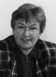 Dawn Welter's Instagram, Twitter & Facebook