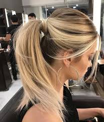 10 look dalla berlin fashion week. 39 Idee Su Chignon Spettinato Acconciature Idee Per Capelli Bellezza Dei Capelli