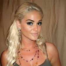 Rae Starr's Instagram, Twitter & Facebook