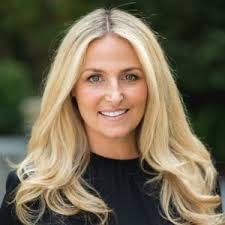 49 Fieldstone Lane, Oyster Bay, NY 11771