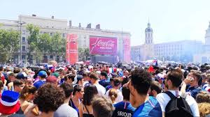 Les 24 équipes de la coupe du monde féminine de football sont réparties dans six groupes. La France Remporte La Coupe Du Monde Lyon Exulte