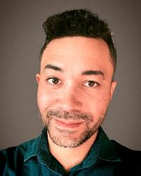 Aaron Higashi's Instagram, Twitter & Facebook