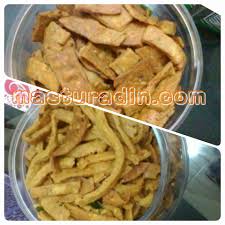 Goreng pisang rangup kerepek bawang kak ida's style cucur manis rangup cara membuat keripik pisang manis renyah resepi cucur ikan bilis rangup dan lembut cara rahasia. Kudap Kudapan Selepas Terawih Kerepek Gunting Masturadin Com