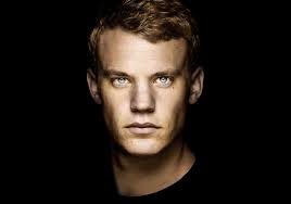 Manuel neuer ist der heißeste torwart der welt. Kunstfotografie Von Manuel Neuer Mit Personlicher Ubergabe