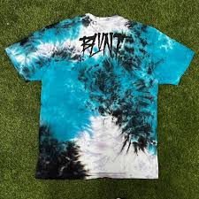 Camiseta Blunt Esp Tie Dye Azul 3248 Lokal Skate Shop