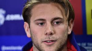 Bulldogs' Caleb Daniel signs new AFL deal