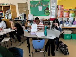 Edgewood teachers dive into a Datawise exercise. They are looking at  student work to identify a learner-centered problem. #NHPS