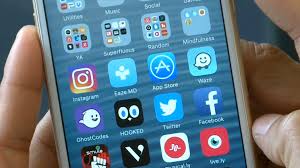 Teenagers, today, use a lot of apps to connect, curate, and share their life updates in a variety of here we have compiled a list of 10 most popular apps for teens. New Apps Experiment With Storytelling Getting Teens To Read Cgtn America