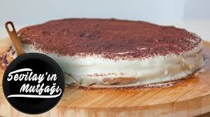 1 adet hazır pandispanya keki, 2.5 su bardağı süt3 yemek kaşığı toz şeker (tepeleme dolu)3 yemek kaşığı un (tepeleme dolu)1 adet yumurta200 gram labne peyniri (1 paket), 2.5 su bardağı süt, 3 yemek kaşığı toz şeker (tepeleme dolu), 3 yemek kaşığı un (tepeleme dolu). Kolay Tiramisu Nasil Yapilir Hazir Kekten Tiramisu Tarifi Youtube