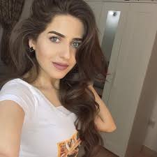 واخيرااا سويت ميكب توتوريال بسنابي لوك ميكب خفيف شوفوه قبل ما يروح snapchat arwa diaries hair styles beauty long hair styles