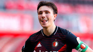 ˈsteːvə(n) ˈbɛrxœys, born 19 december 1991) is a dutch professional footballer who plays as a winger for feyenoord and the netherlands national team. F Zh72d0qvofpm