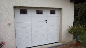 Porte de garage sectionnelle plafond. Porte Sectionnelle Avec Portillon Youtube