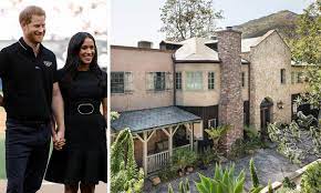 Meghan markle's former homes are nothing like £11m house with prince harry the prints seen on the wall behind meghan, meanwhile, were also reported to have been gifted to them by their. Have Prince Harry And Meghan Markle Bought Mel Gibson S 11million Malibu Mansion Hello
