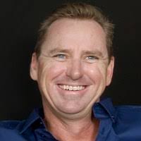 Damien Drew's Instagram, Twitter & Facebook