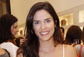 Rafaela Mandelli estreia nova série