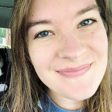 Jessica Devos's Instagram, Twitter & Facebook