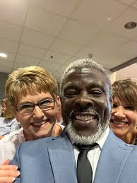 Glad to find this group, first concert with VB