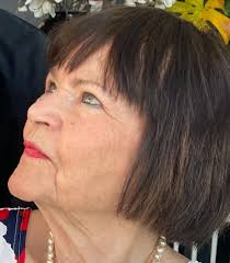 Dennis Knudsen jubler: Så frisk er min mor på sin 86-års fødselsdag