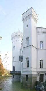 Die immobilientochter dkb grund gmbh ist davon an 15 standorten vertreten. Schloss Schlemmin Zwangsversteigerung Im Marz