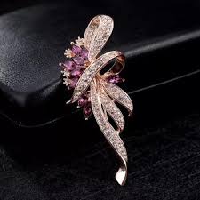 Explore our extensive range of suit lapel pins.we offers suit lapel pins in various metals, styles, colors and shapes to compete perfectly with all your attire. Mens Suits Brooch Buy Mens Suits Brooch Online At Low Prices Club Factory
