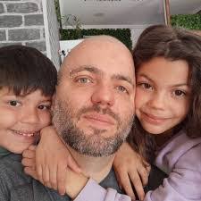 Berta Acosta's Instagram, Twitter & Facebook