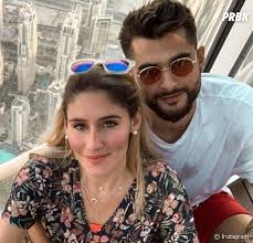 Rose pour une fille, bleu pour un garçon. Jesta Enceinte De Benoit L Ex Aventuriere De Koh Lanta Devoile Le Sexe De Leur Bebe Purebreak