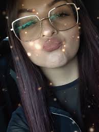 𝓚𝓪𝓻𝓲𝓷𝓪 𝓞𝓵𝓿𝓮𝓻𝓪 (@kariislovely0204)