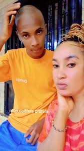 il voulait pas se raser ohhhhh @Mamadou Cellou bah