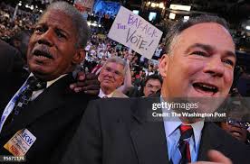 1,590 Tim Preston Photos & High Res Pictures