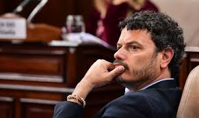 Cruces, chicanas y polémica por la boleta única de papel en el Concejo  Deliberante