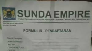 Gambar meme lucu sunda empire. Kocak Publik Merasa Tak Adanya Sunda Empire Bikin Kacau Tatanan Dunia