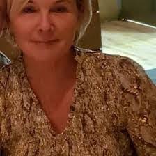 Mitzi Haynes's Instagram, Twitter & Facebook