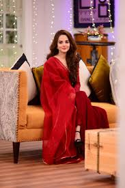 Komal meer is single and she doesn't share much of her personal information on social media. Komal Meer Dramas Latest Pictures Of Actress Amna Malik In Turkey Top 10 Komal Aziz Dramas List Komal Aziz Dramas Komalaziz Komalazizdramas Komalazizkhan Komal Aziz Khan Also Katharinerd Images