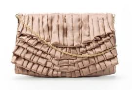 Ver más ideas sobre bolsos zara, zara, bolsos. Bolsos De Fiesta De Zara Raso Terciopelo Y Oro Y El Clutch Como Estrella