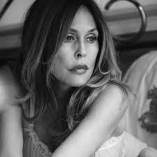 April Jayne's Instagram, Twitter & Facebook