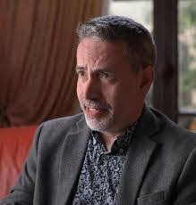 Scott Bottoms's Instagram, Twitter & Facebook