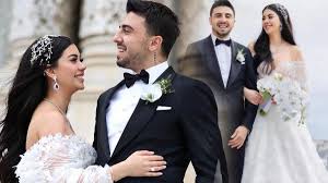 Fenerbahçe'nin yıldız futbolcusu ozan tufan ve nişanlısı rojin haspolat, çırağan sarayı'nda düzenlenen törenle 29 eylül 2020 yılında nişanlanan ozan tufan ile rojin haspolat çifti, aradan. Fenerbahceli Ozan Tufan Ve Esi Rojin Haspolat In 12 Milyonluk Yeni Evinde Yok Yok Gorenler Ic Gecirmeden Edemedi Galeri Takvim
