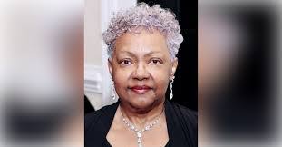 Derrick Askew's Instagram, Twitter & Facebook