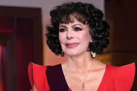 No estás vieja, solo tienes el corte SEÑORIAL incorrecto. 💄