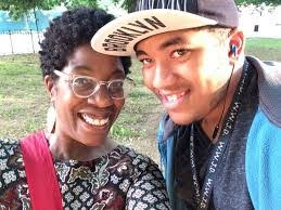 Sandra Mims's Instagram, Twitter & Facebook