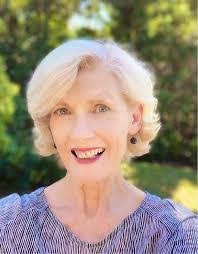 Tracy Odell's Instagram, Twitter & Facebook