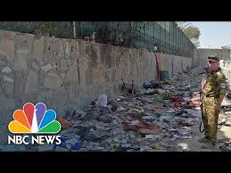 At least 12 us service members and a number of afghan civilians were killed in an attack at kabul's airport, the pentagon says. Jlzico1n7gpekm