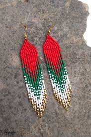 Christmas Holiday Xmas Funny Ombre Earrings Red Green Seed Bead Statement Dangle Native Bead Earrings Gradient Fringe Earrings Beaded Earrings Patterns Seed Bead Jewelry Earring Patterns