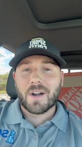 Chuck Munn's Instagram, Twitter & Facebook