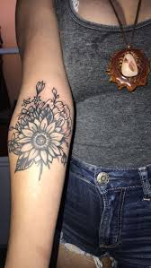 Cuisinart Gr 4n 5 In 1 Grill Griddler Panini Maker W Waffle Plate Attachments Sunflower Tattoos Sunflower Tattoo Wildflower Tattoo