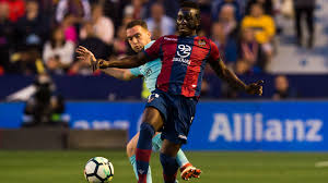 90'+2' ¡falta a favor del barça! Emmanuel Boateng S First Career Hat Trick As Levante End Barcelona Unbeaten Run Goal Com